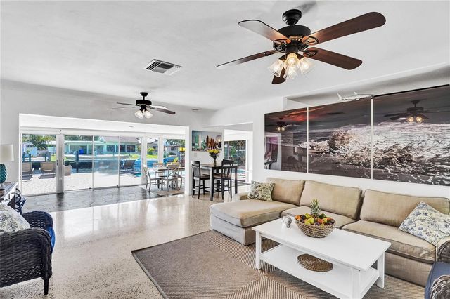 3230 S Terra Mar Drive, Lauderdale By The Sea, FL 33062