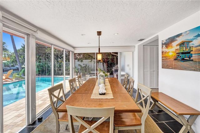 3230 S Terra Mar Drive, Lauderdale By The Sea, FL 33062