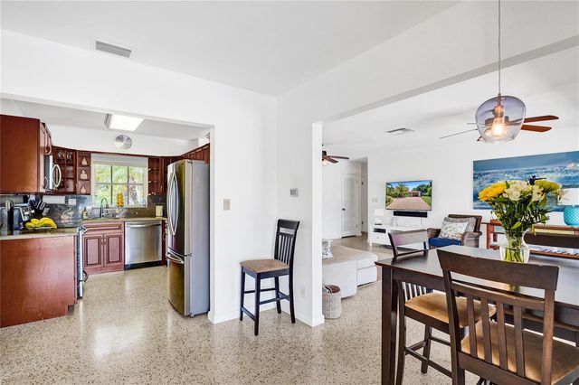 3230 S Terra Mar Drive, Lauderdale By The Sea, FL 33062