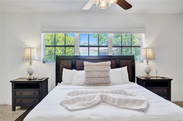 3230 S Terra Mar Drive, Lauderdale By The Sea, FL 33062