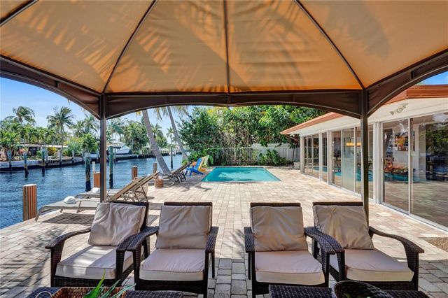 3230 S Terra Mar Drive, Lauderdale By The Sea, FL 33062