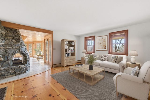 40-40A Pine Hill Road, Hollis, NH 03049