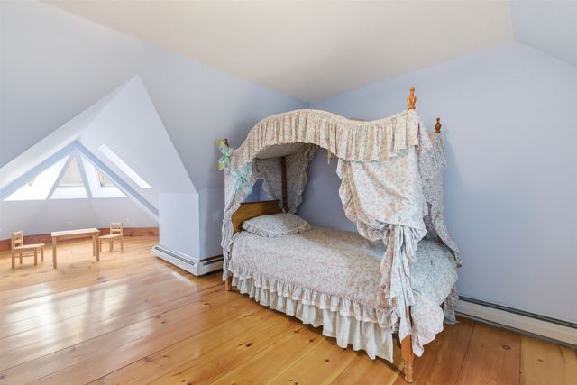 40-40A Pine Hill Road, Hollis, NH 03049