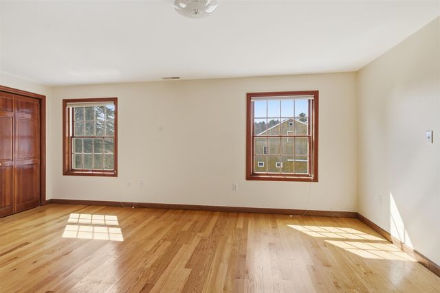 40-40A Pine Hill Road, Hollis, NH 03049