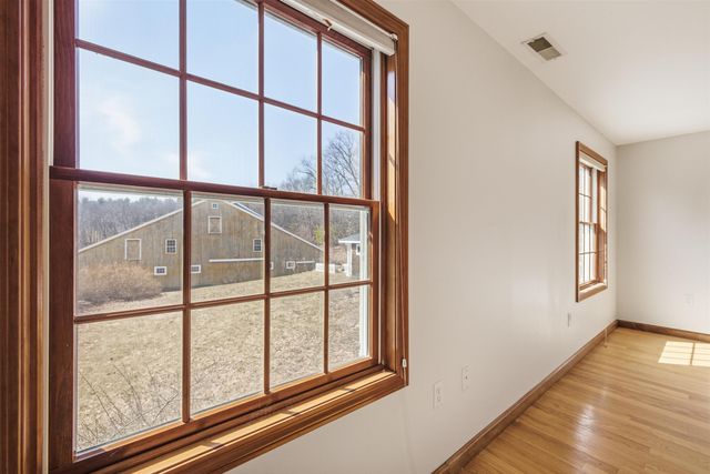 40-40A Pine Hill Road, Hollis, NH 03049