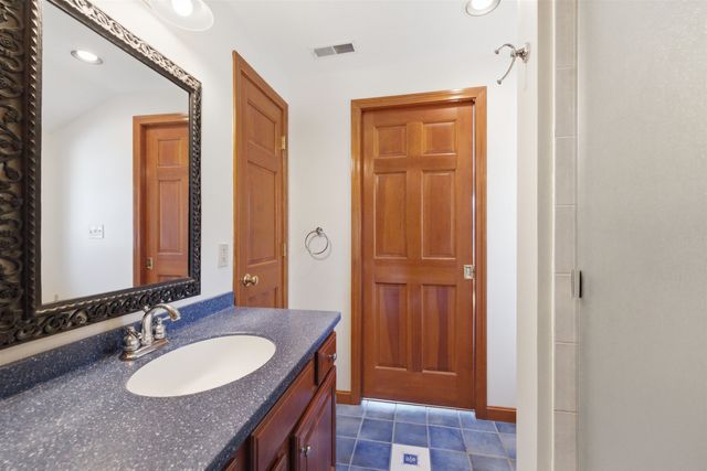 40-40A Pine Hill Road, Hollis, NH 03049