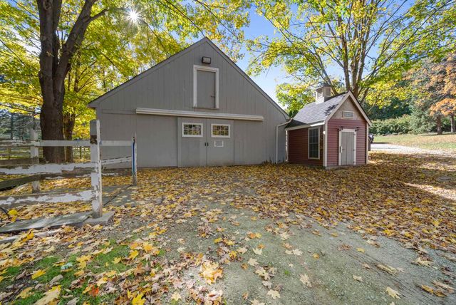 40-40A Pine Hill Road, Hollis, NH 03049