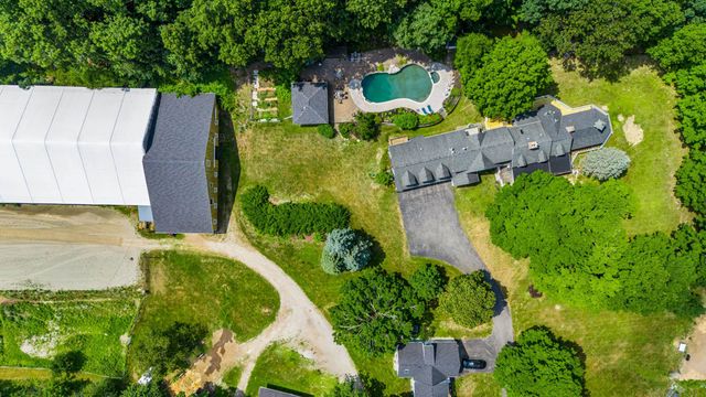 40-40A Pine Hill Road, Hollis, NH 03049