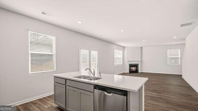 960 Bergamot Way, Locust Grove, GA 30248