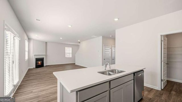 960 Bergamot Way, Locust Grove, GA 30248