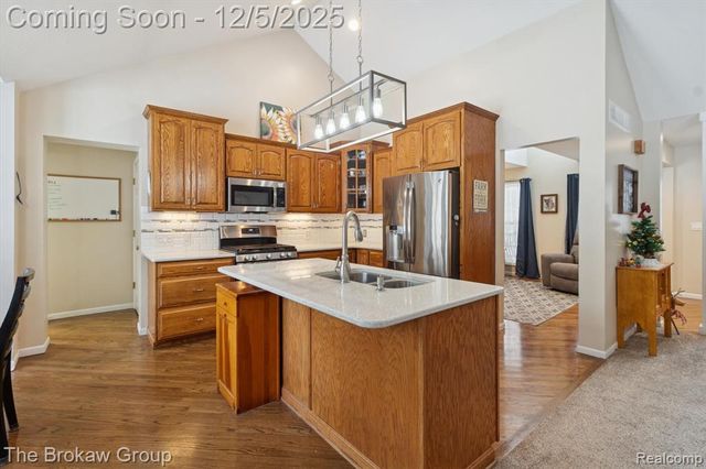 2910 Ginger Drive, Coleman, MI 48618