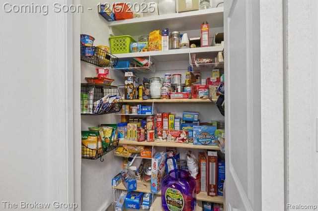 2910 Ginger Drive, Coleman, MI 48618