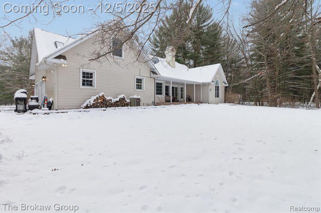 2910 Ginger Drive, Coleman, MI 48618