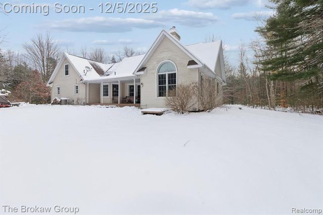 2910 Ginger Drive, Coleman, MI 48618