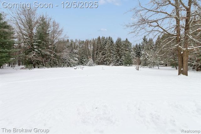 2910 Ginger Drive, Coleman, MI 48618