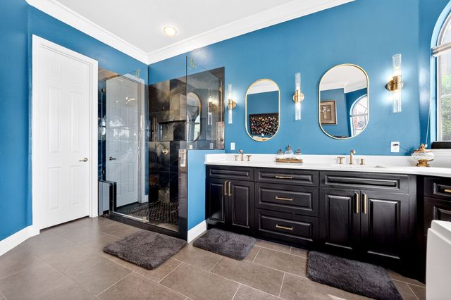 328 Leeward Circle, Azle, TX 76020