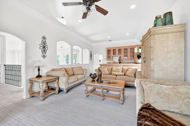 328 Leeward Circle, Azle, TX 76020