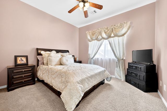 328 Leeward Circle, Azle, TX 76020