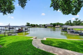 328 Leeward Circle, Azle, TX 76020