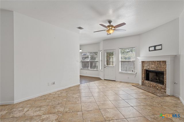 204A Mallard Cove, Hutto, TX 78634