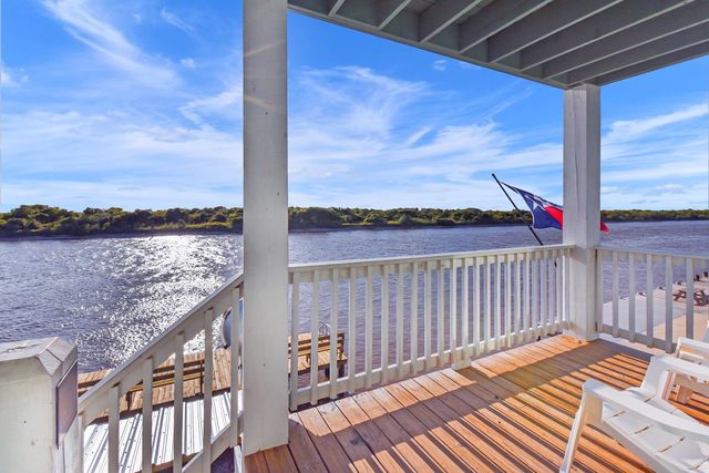 2788 Fm-2031, Matagorda, TX 77457