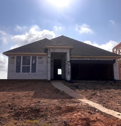 7723 Jade Crest Drive, Angleton, TX 77515