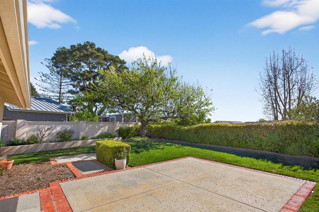 2719 Greenock Ct., Carlsbad, CA 92010