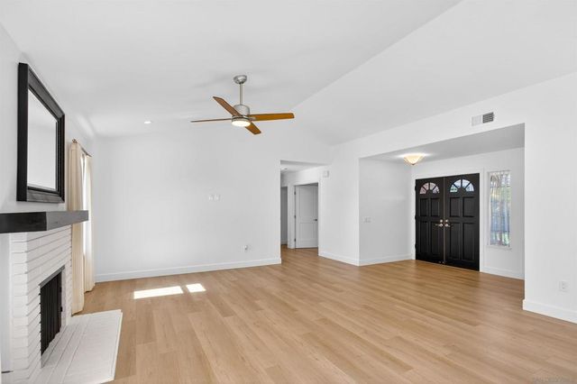 2719 Greenock Ct., Carlsbad, CA 92010