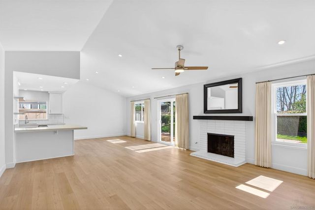 2719 Greenock Ct., Carlsbad, CA 92010