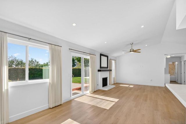 2719 Greenock Ct., Carlsbad, CA 92010