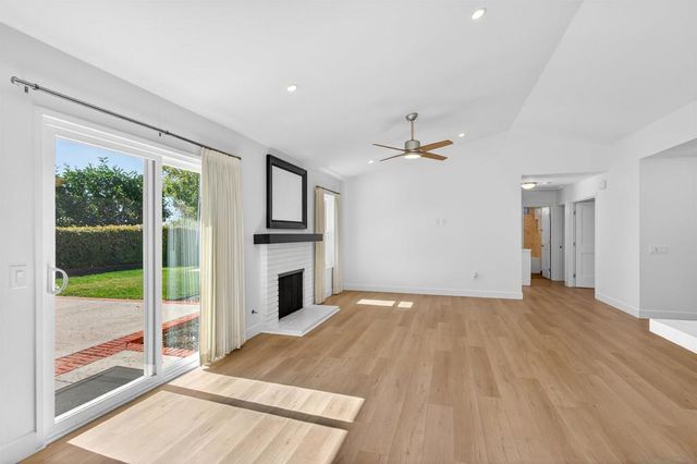 2719 Greenock Ct., Carlsbad, CA 92010