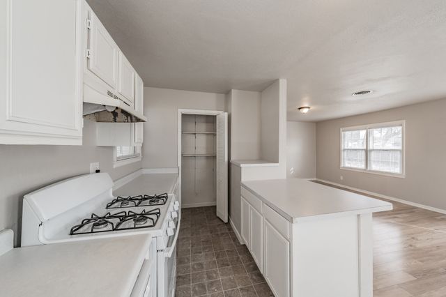 5805 Aton Avenue, Westworth Village, TX 76114