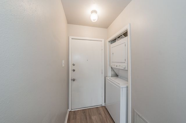 5805 Aton Avenue, Westworth Village, TX 76114