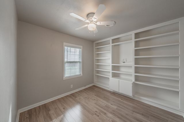 5805 Aton Avenue, Westworth Village, TX 76114