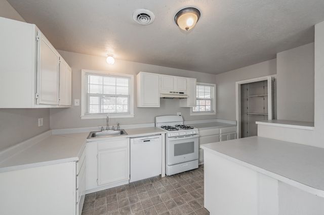5805 Aton Avenue, Westworth Village, TX 76114