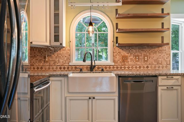 621 Rodney Bay Crossing, Wake Forest, NC 27587
