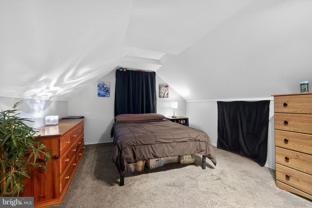 12 DIGBY DR, Blackwood, NJ 08012