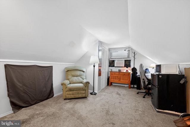 12 DIGBY DR, Blackwood, NJ 08012