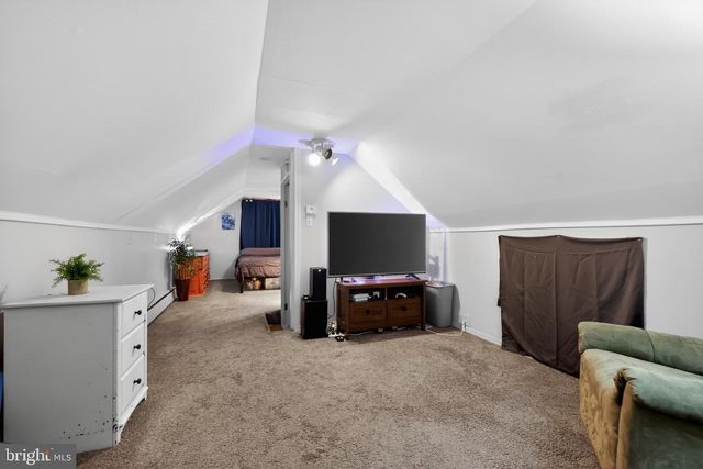 12 DIGBY DR, Blackwood, NJ 08012