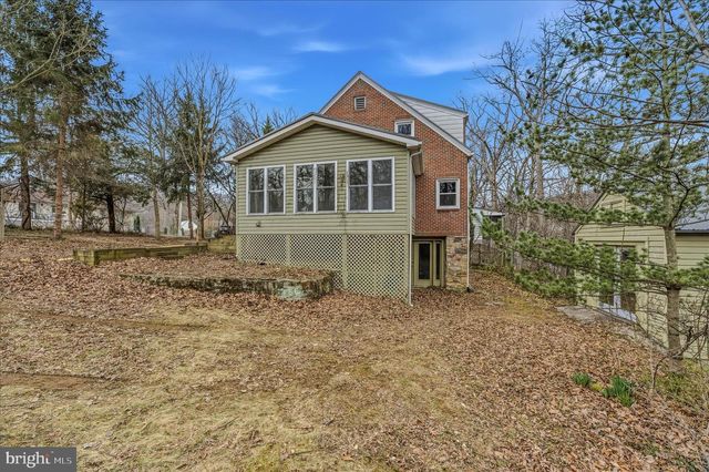 45 ROCKWELL CIR, Berkeley Springs, WV 25411