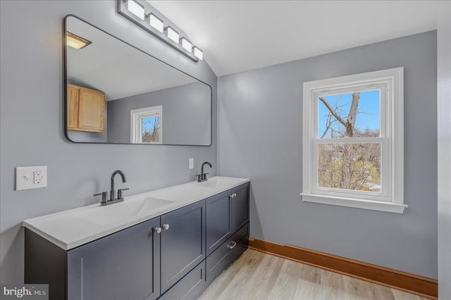 45 ROCKWELL CIR, Berkeley Springs, WV 25411