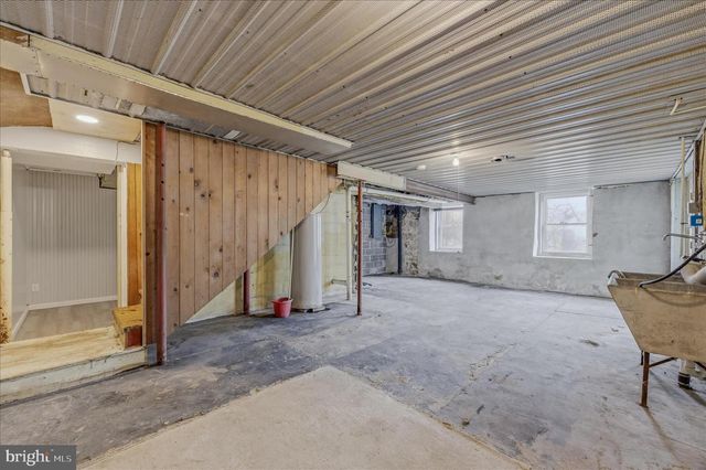 45 ROCKWELL CIR, Berkeley Springs, WV 25411