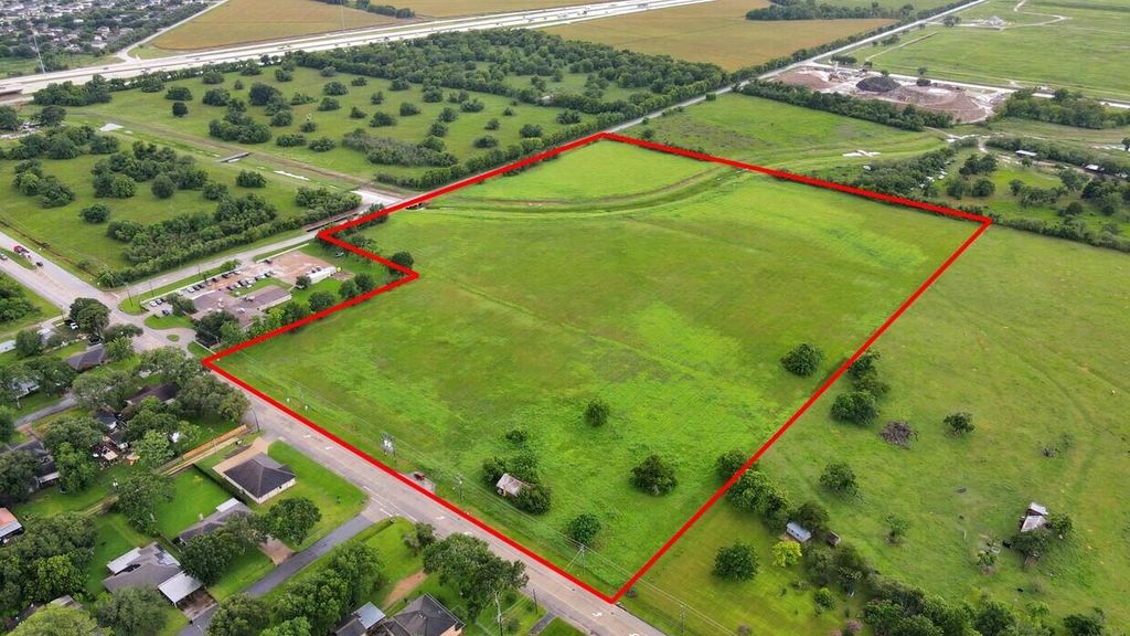 0 Bamore Road, Rosenberg, TX 77471