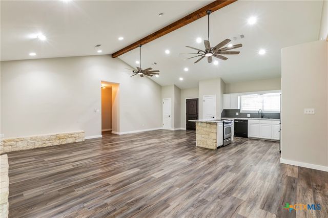 14380 Spotted Horse Lane, Salado, TX 76571