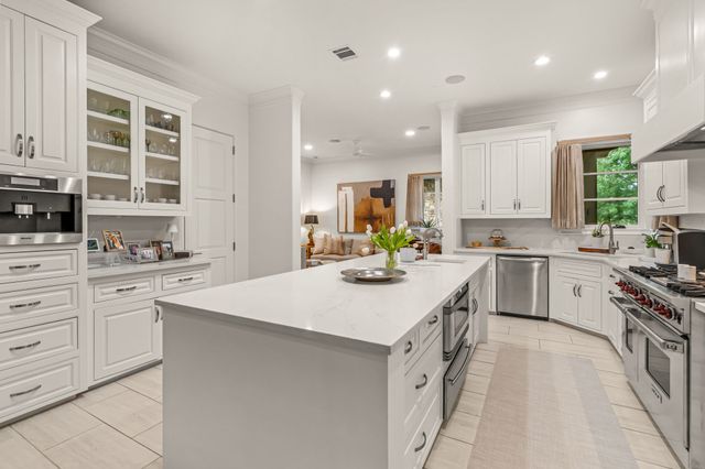 2215 King Fisher Drive, Westlake, TX 76262