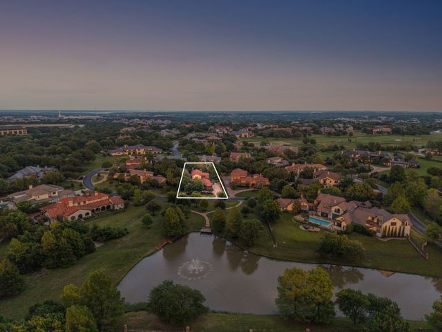 2215 King Fisher Drive, Westlake, TX 76262