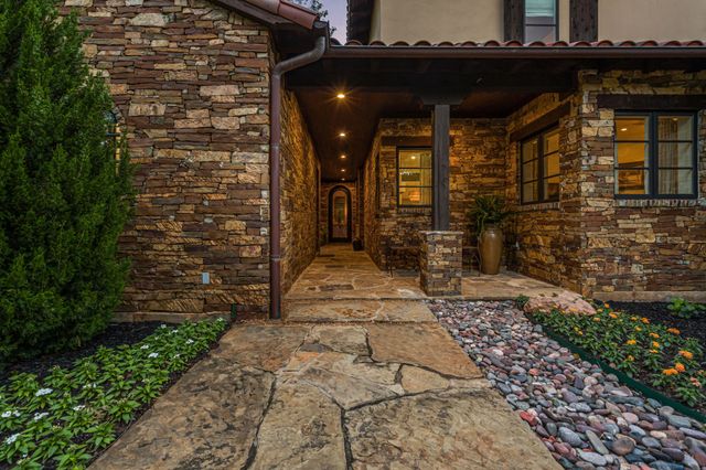 2215 King Fisher Drive, Westlake, TX 76262