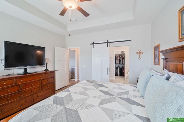 21655 McClellan Drive, Gretna, NE 68028
