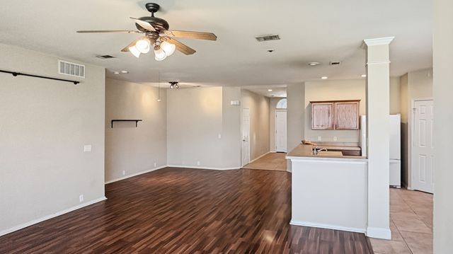 1029 Abigail Drive, Arlington, TX 76002