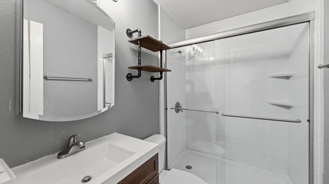 1029 Abigail Drive, Arlington, TX 76002
